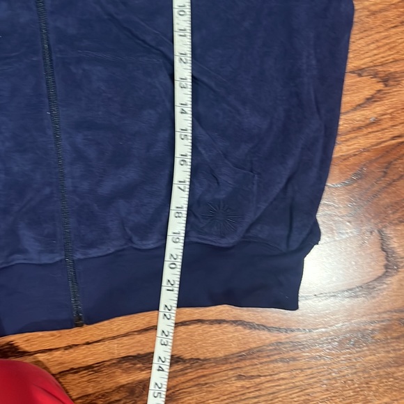 Offline by Aerie zip up sweatshirt - Picture 4 of 6